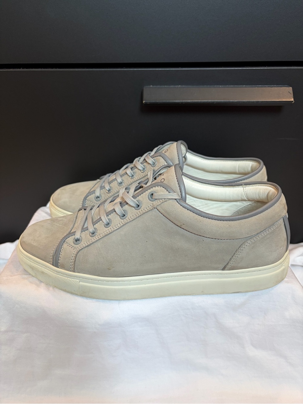 ETQ Amsterdam LT 01 Cement Gray Suede Low-Top Sneakers